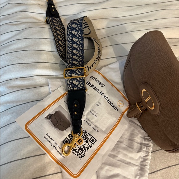 Dior Large Bobby Taupe Leather Crossbody Bag with Gold hardware cards COA - Picture 10 of 12